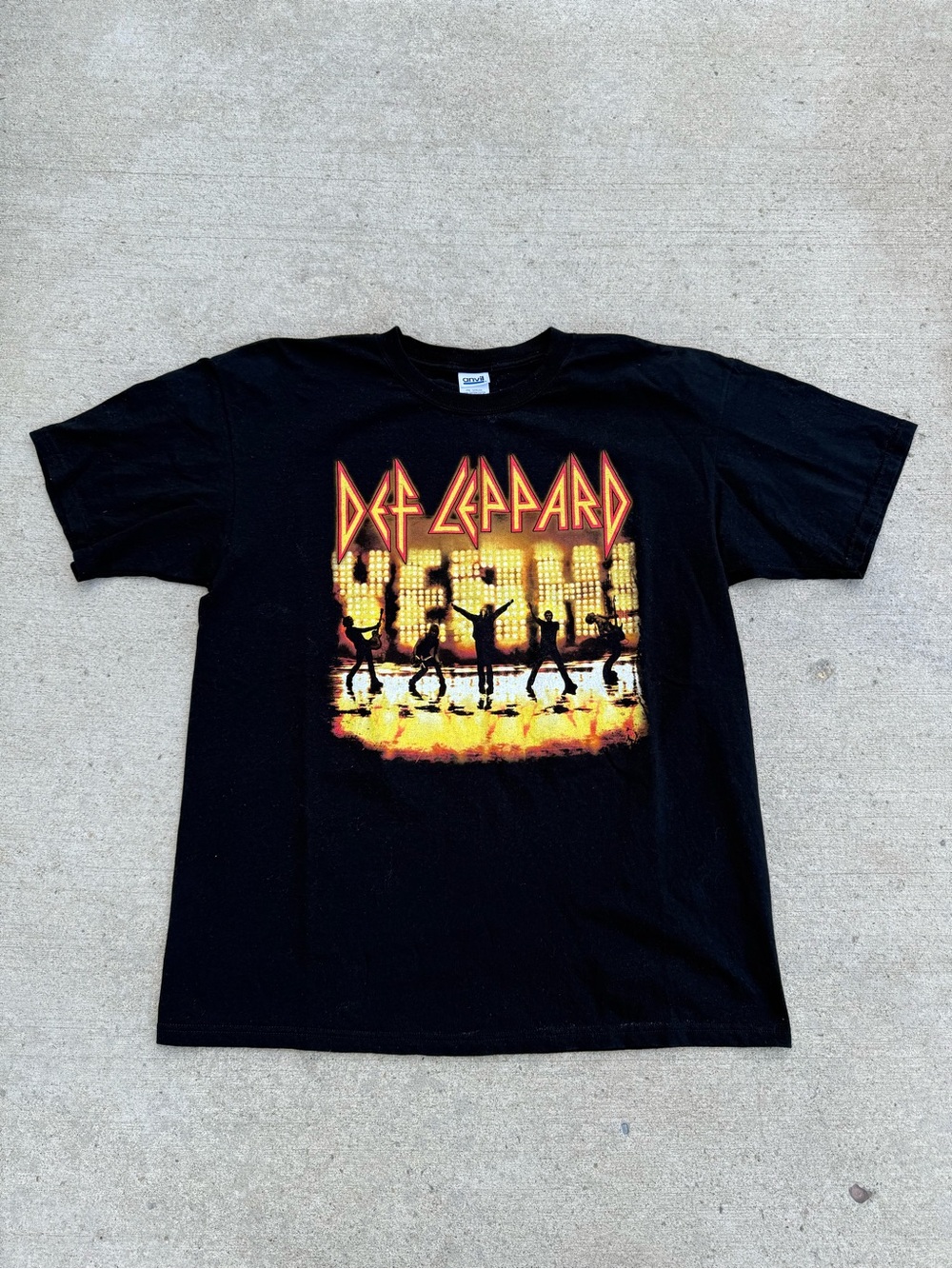 Vintage 2006 Def Leppard Tour Tee